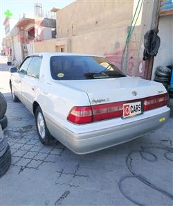 تويوتا كراون